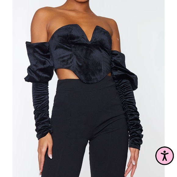 Pretty Little Thing Velvet Bandeau Ruched Top - Picture 3 of 13